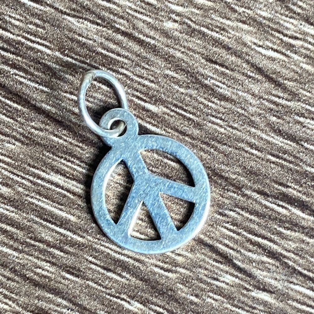 Sterling Silver Flat Peace Charm